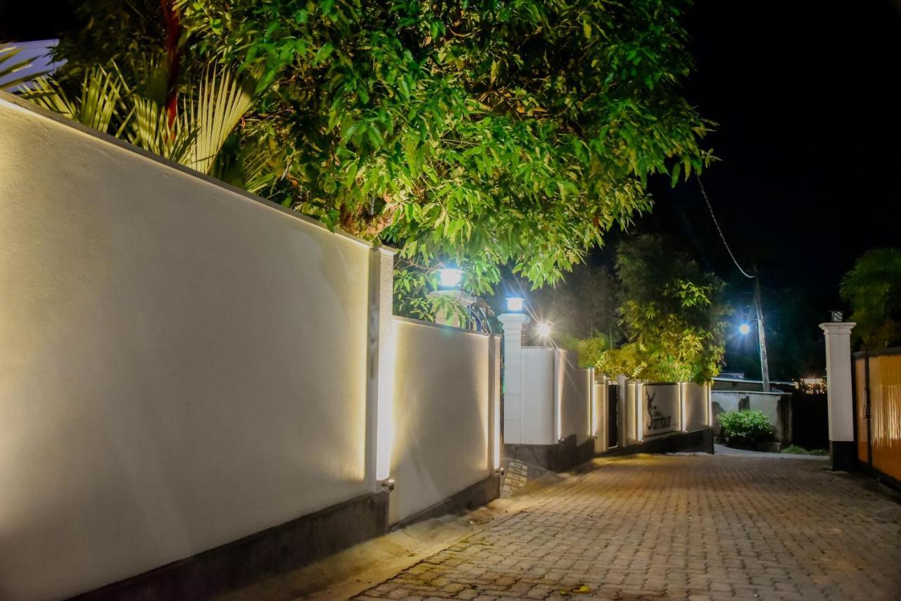 Villa De White Sambur Hikkaduwa Kültér fotó