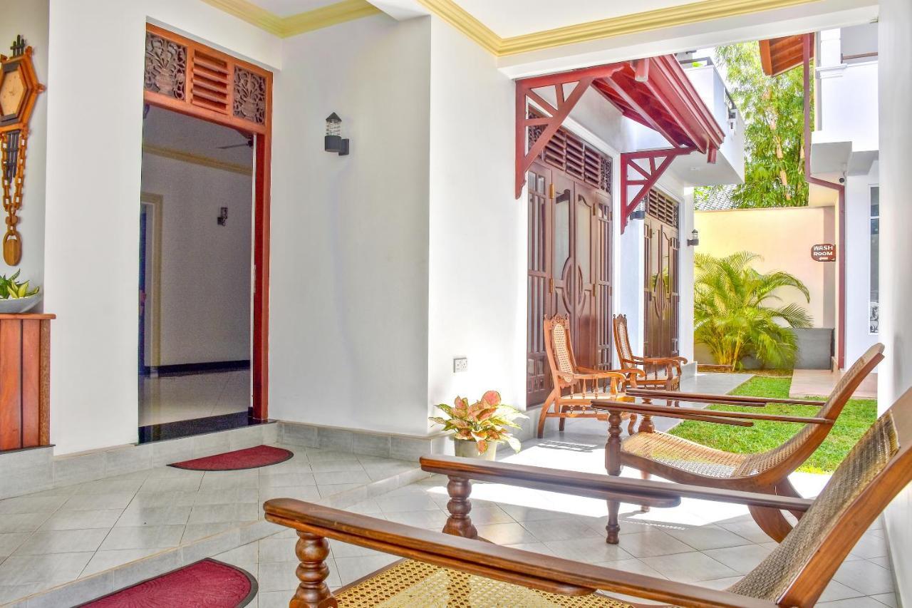 Villa De White Sambur Hikkaduwa Kültér fotó